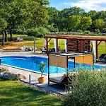 Stancija Negricani Villa Divšići
