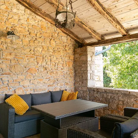 Vila Stancija Negricani