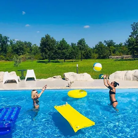 Stancija Negricani Villa